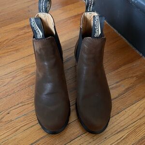 Blundstone Brown Heel Ankle Boots